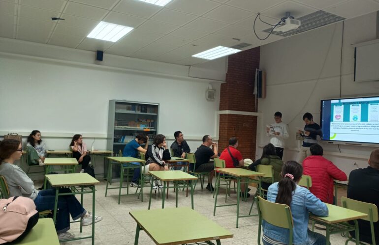Charlas en el IES Tomás Navarro Tomás