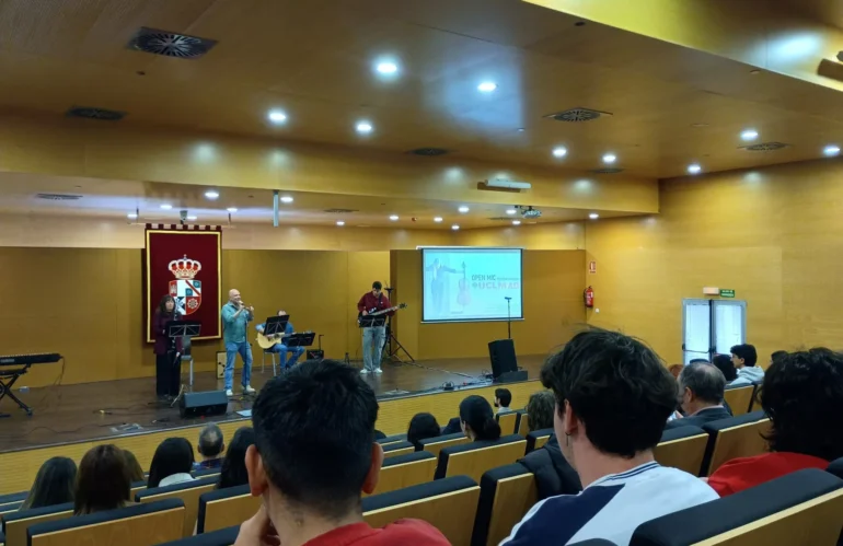 Participación en el Macro Abierto por el 40 Aniversario de la UCLM